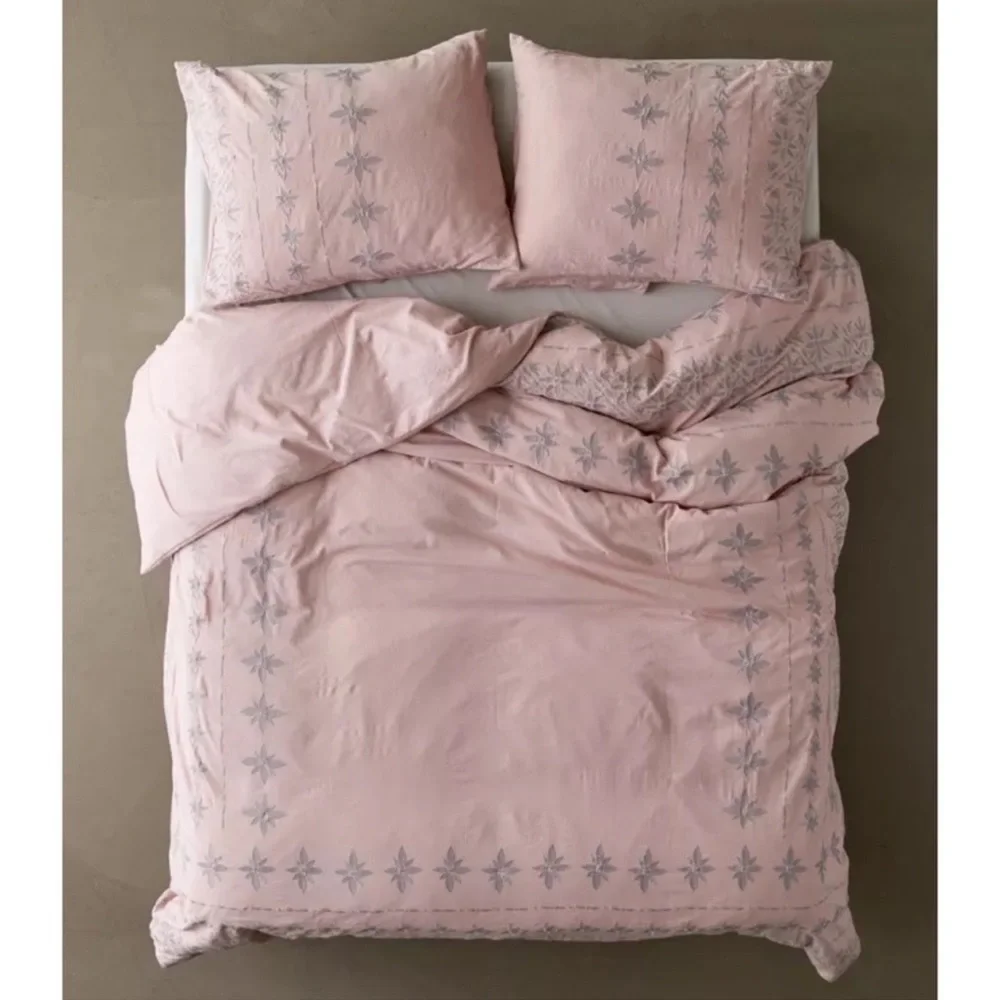 UO Embroidered Cross-Dyed Duvet Cover